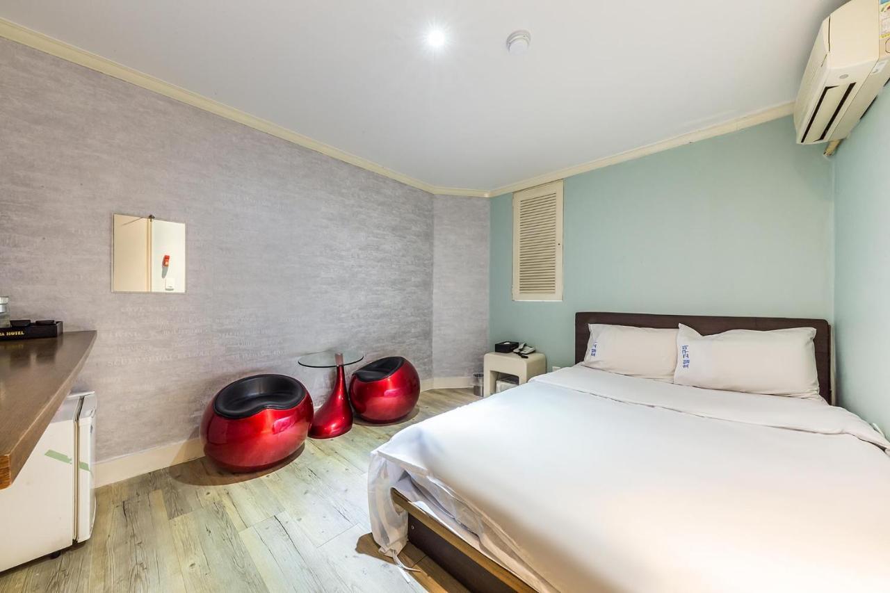 In Seoul Sinchon Goguma Hotel Kültér fotó